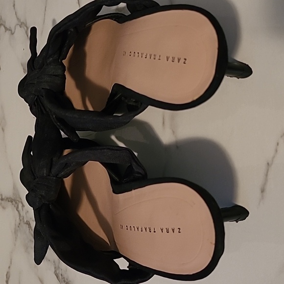 Zara Black Knotted Bow Pointed Toe Slanted Kitten Heels Sandals Shoes Wmns 9 - Picture 8 of 13